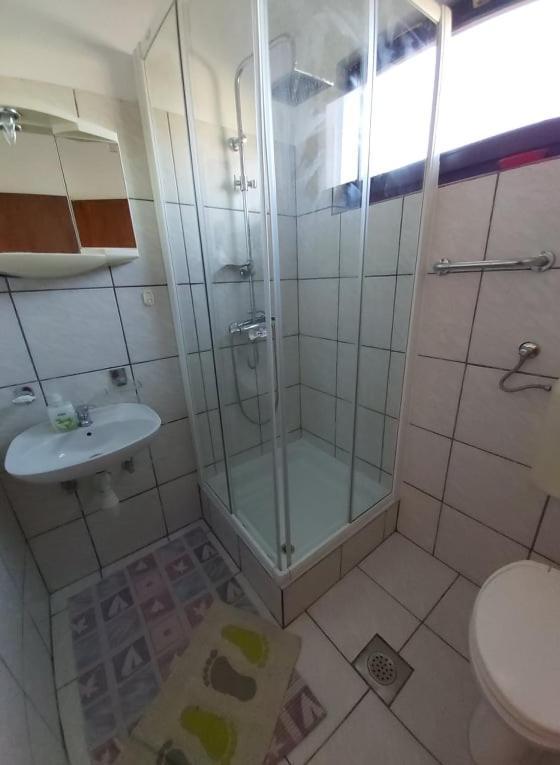 Apartmani Svitlana Sukošan Exteriér fotografie