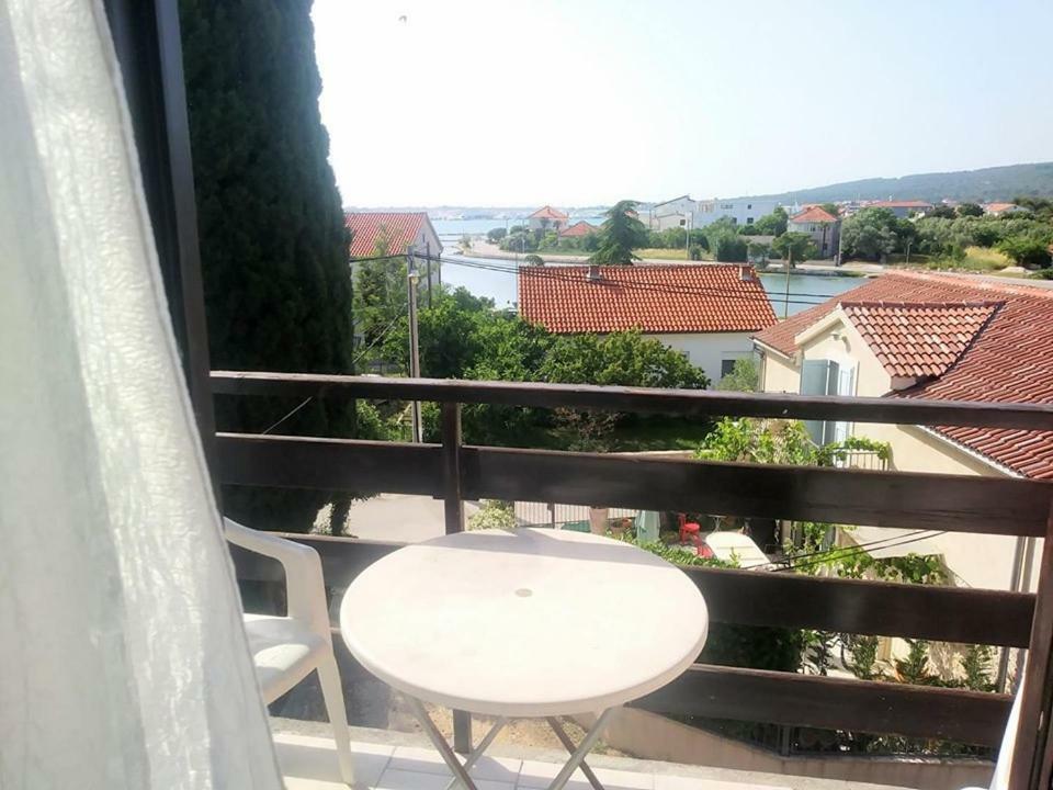 Apartmani Svitlana Sukošan Exteriér fotografie